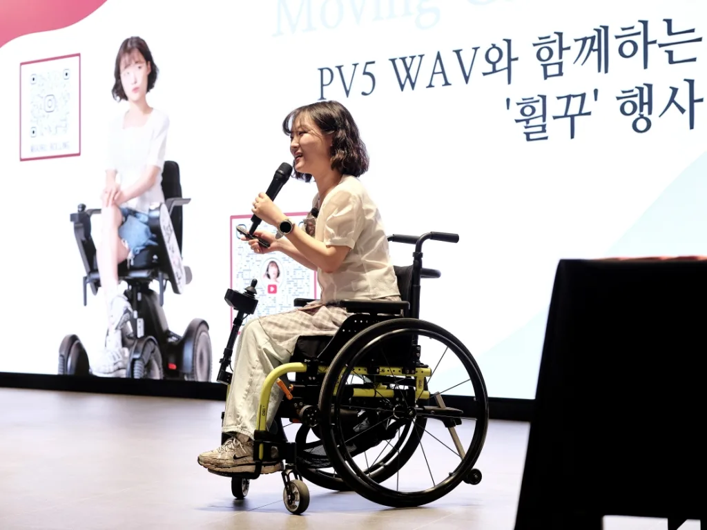 260421 사진3 기아 장애인의 날 맞아 ‘PV5 WAV 연계 프로그램 진행 https://mobilityground.com/wp-content/uploads/2026/04/260421-사진1-기아-장애인의-날-맞아-‘PV5-WAV-연계-프로그램-진행.webp