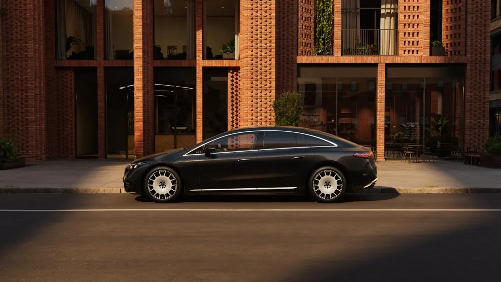 메르세데스-벤츠 EQS, The new Mercedes-Benz EQS: Smarter than ever. Further than ever.