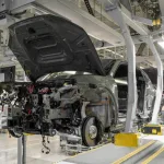 포르쉐 카이엔 일렉트릭 배터리, Porsche starts production of the Cayenne Electric and strengthens battery expertise