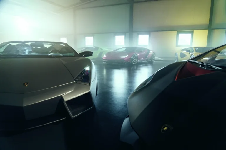 람보르기니 Lamborghini Few Off Roadster: Emotional, Limited and Open