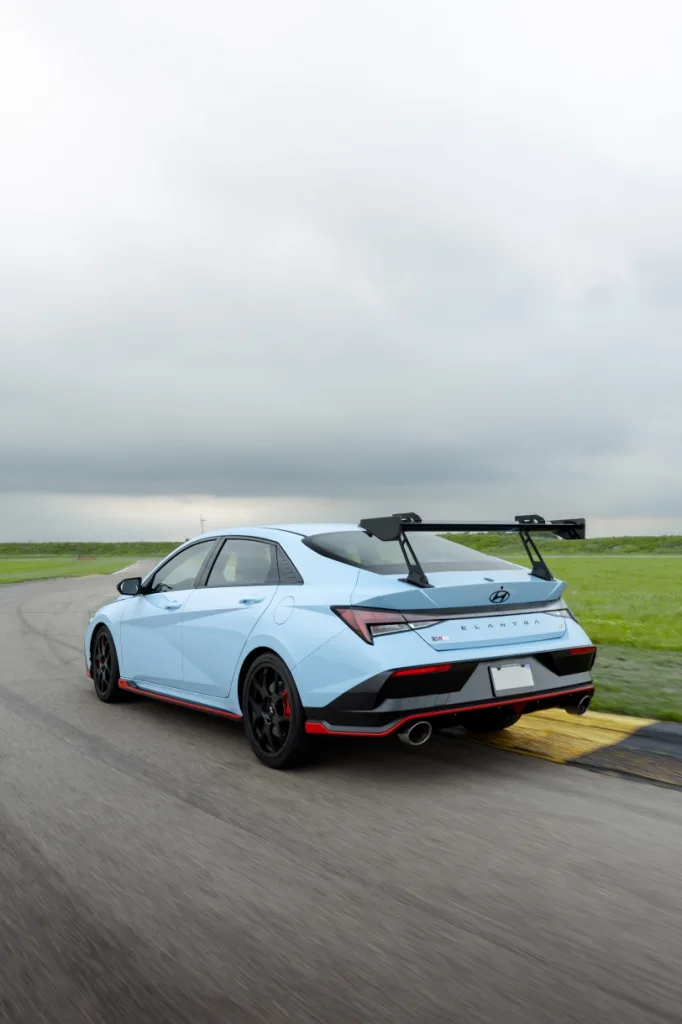 70713 68526 original566972w0a0202 https://mobilityground.com/wp-content/uploads/2026/04/70711-68504-original566742w0a0597.webp