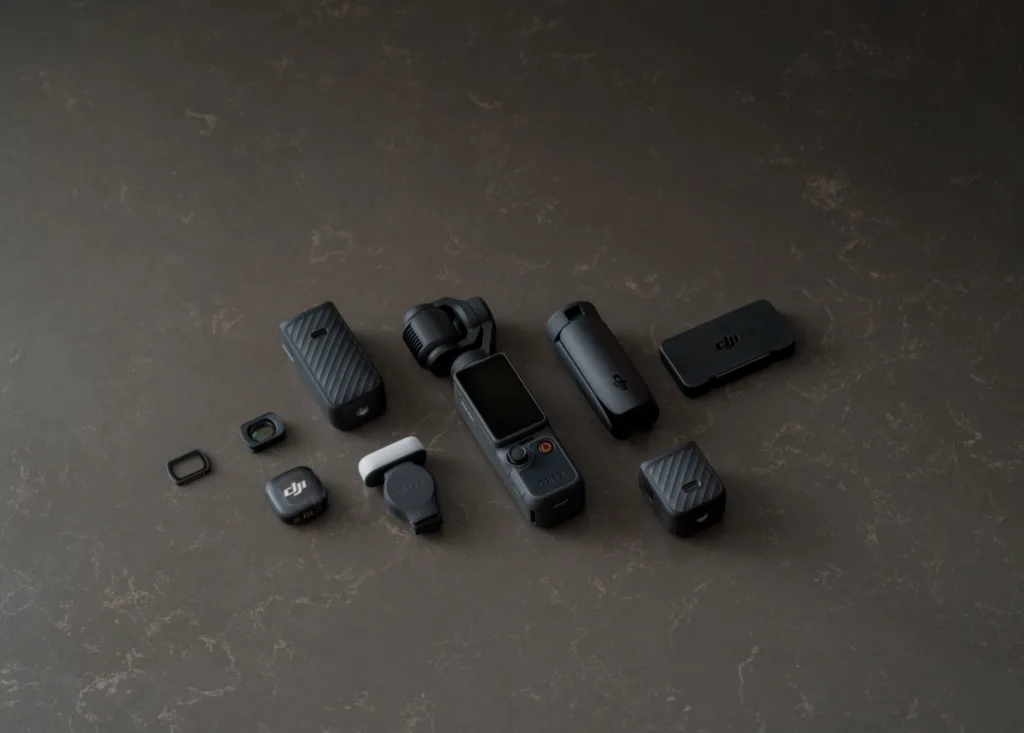 Osmo Pocket 4 Vlogging Accessories https://mobilityground.com/wp-content/uploads/2026/04/Osmo-Pocket-4_Vlogging_Mic-Mini-TX-white.webp