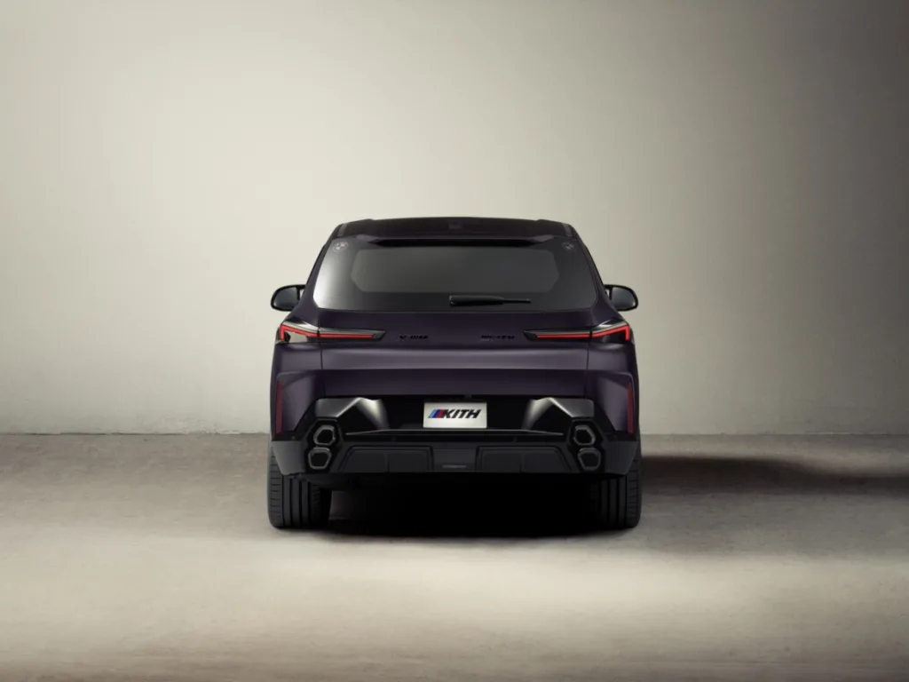 사진4 BMW 코리아 BMW M1 47주년 기념 ‘BMW XM 레이블 KITH 에디션 온라인 드로우 출시 https://mobilityground.com/wp-content/uploads/2026/04/사진1-BMW-코리아-BMW-M1-47주년-기념-‘BMW-XM-레이블-KITH-에디션-온라인-드로우-출시.webp