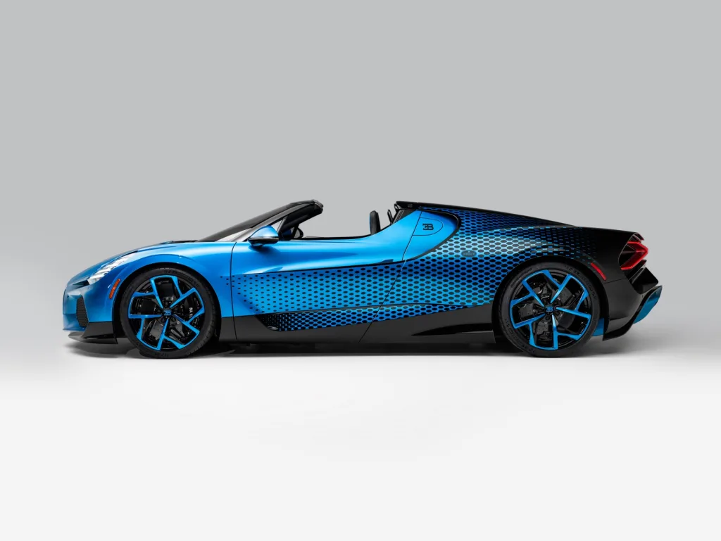 03 BUGATTI Mistral Sur Mesure Fly Bug https://mobilityground.com/wp-content/uploads/2026/05/07-BUGATTI-Mistral-Sur-Mesure-Fly-Bug.webp
