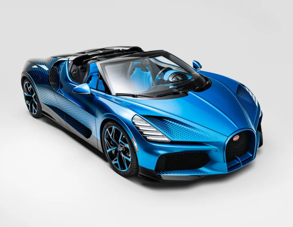 잠자리 날개를 하이퍼카에 옮겨놨다, 부가티 W16 미스트랄 '플라이 버그'의 충격적인 탄생, Bugatti unveils the W16 Mistral 'Fly Bug' – the latest Sur Mesure masterpiece