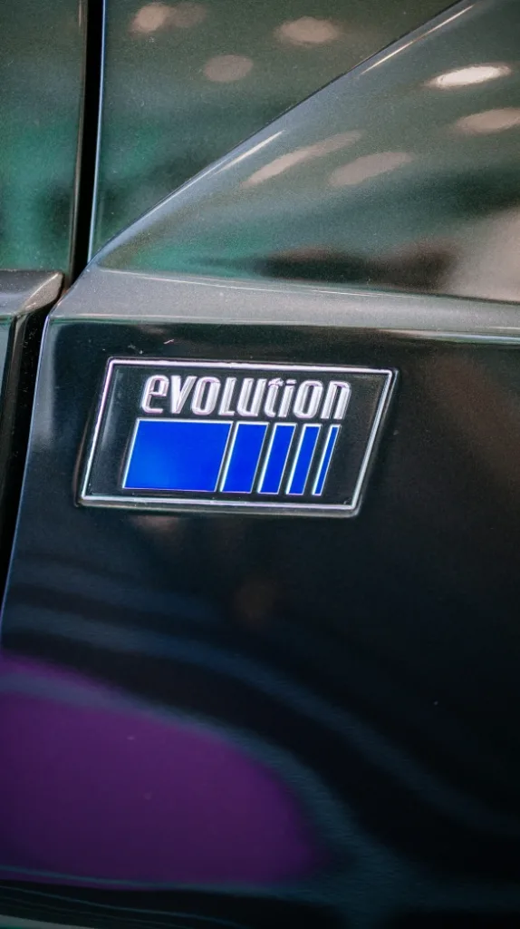 메르세데스-벤츠 박물관, 벤츠 190 E 2.5-16 EVO II, Mercedes-Benz „EVO II“: Faszinierender Kult-Klassiker mit DTM-DNA