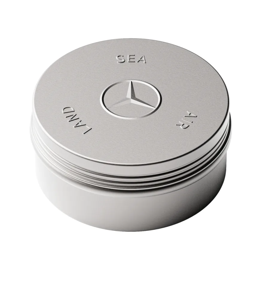 메르세데스-벤츠 딥 씨 향수, The new Mercedes-Benz DEEP SEA fragrance: embodiment of the sea depths