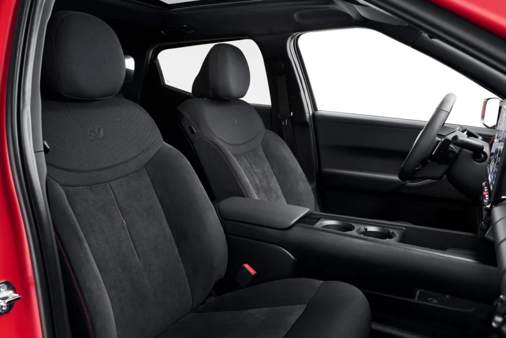 70781 hyundai ioniq3 int4 https://mobilityground.com/wp-content/uploads/2026/05/70792-hyundai-ioniq3-ext1.webp