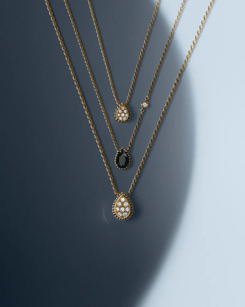 BOUCHERON GOLD ONYX NECKLACES 4X5 https://mobilityground.com/wp-content/uploads/2026/05/BOUCHERON-GOLD-ONYX-WORN-VISUALS-4X5-1.webp