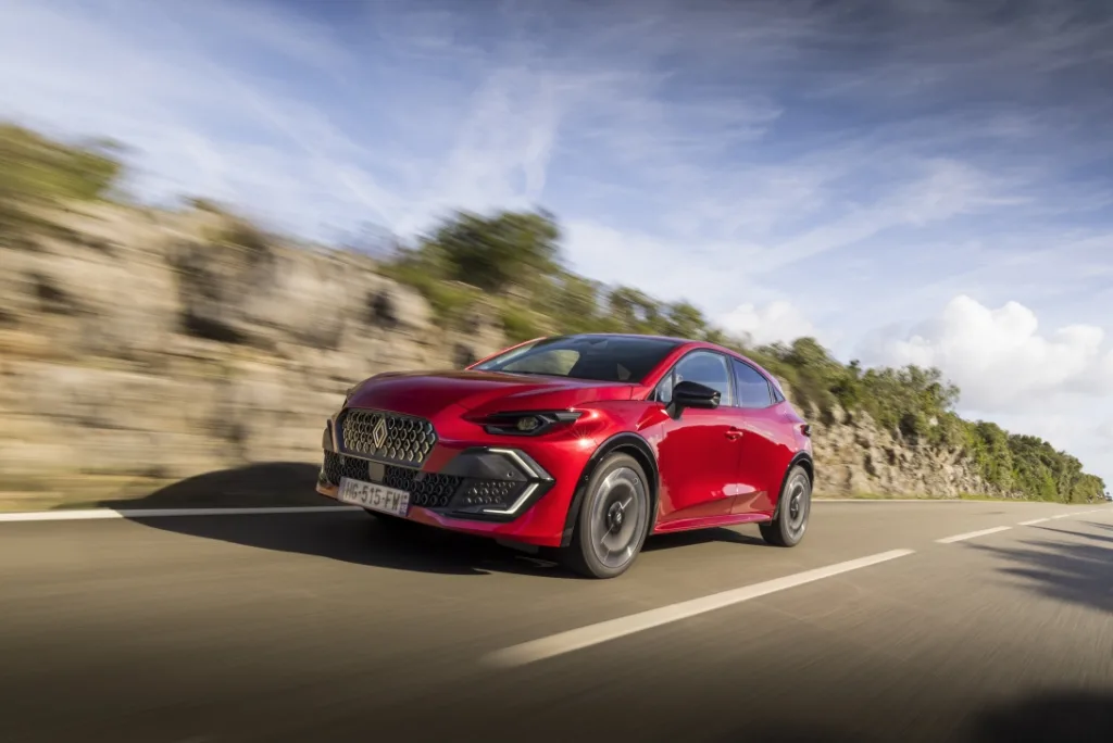 르노 클리오, Renault Clio expands its range with the new Eco‑G 120 hp EDC powertrain