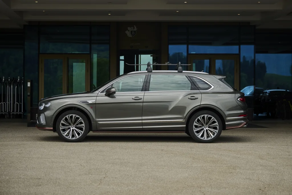 Gstaad Guy Chalet Car 11 https://mobilityground.com/wp-content/uploads/2026/05/Gstaad-Guy-Chalet-Car-7.webp