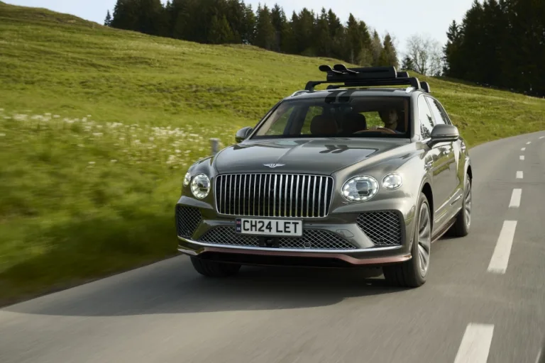 벤틀리, 물리너, 벤테이가, bentley The Bentayga EWB Chalet Edition – the Gstaad Guy unveils the ultimate chalet companion