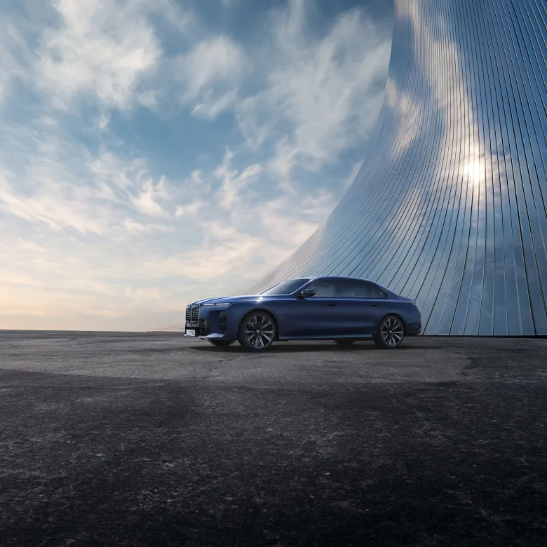 BMW 7시리즈, In the new BMW 7 Series, progressive luxury and the pioneering technologies of the Neue Klasse come together to create a unique driving experience.