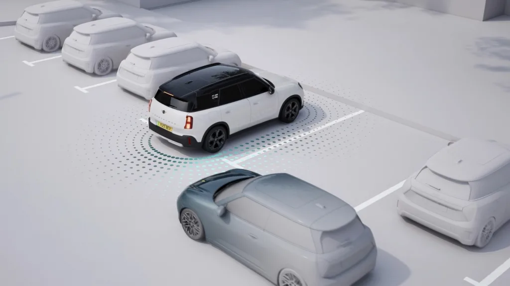 Outstanding safety: MINI sets new benchmarks in occupant protection.