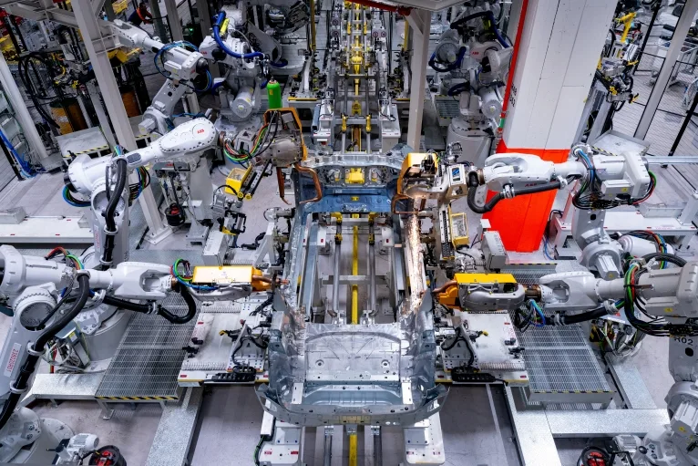 Volvo EX60 Start of Production 1 https://mobilityground.com/wp-content/uploads/2026/05/20260422_EX60_Hero_KDW001.webp