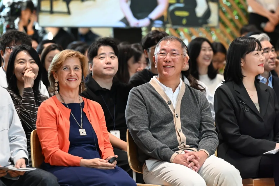 사진 5 현대자동차그룹 양재사옥에서 「로비 스토리 타운홀」 개최 https://mobilityground.com/wp-content/uploads/2026/05/사진-3-현대자동차그룹-양재사옥에서-「로비-스토리-타운홀」-개최.webp