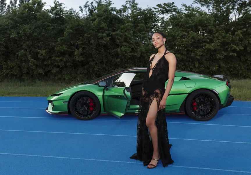 람보르기니 테메라리오 라리사 야피키노, Launch control: Lamborghini Temerario and world-class long jumper Larissa Iapichino