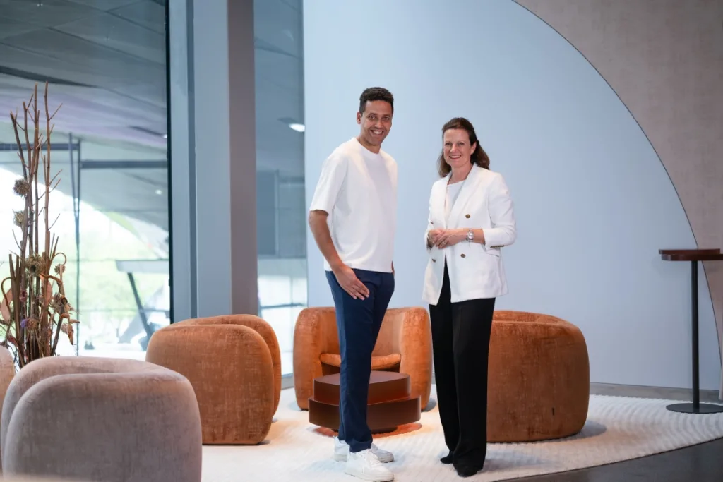 BMW 벨트 미슐랭 2스타 레스토랑 더 클라우드 바이 케퍼, Two Michelin stars for THE CLOUD by Käfer at BMW Welt.