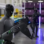BMW 공장 휴머노이드 로봇 활용, BMW Group advances the use of Physical AI in production with Figure 03 project in Spartanburg