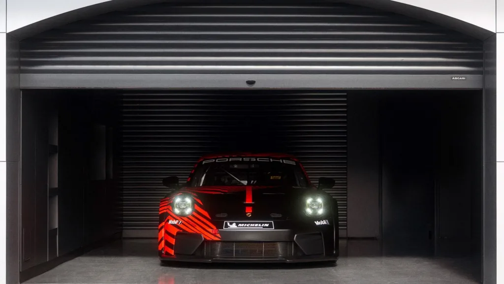 Porsche unveils the new 911 GT4 R for global customer motorsport 1 https://mobilityground.com/wp-content/uploads/2026/06/Porsche-unveils-the-new-911-GT4-R-for-global-customer-motorsport1.webp