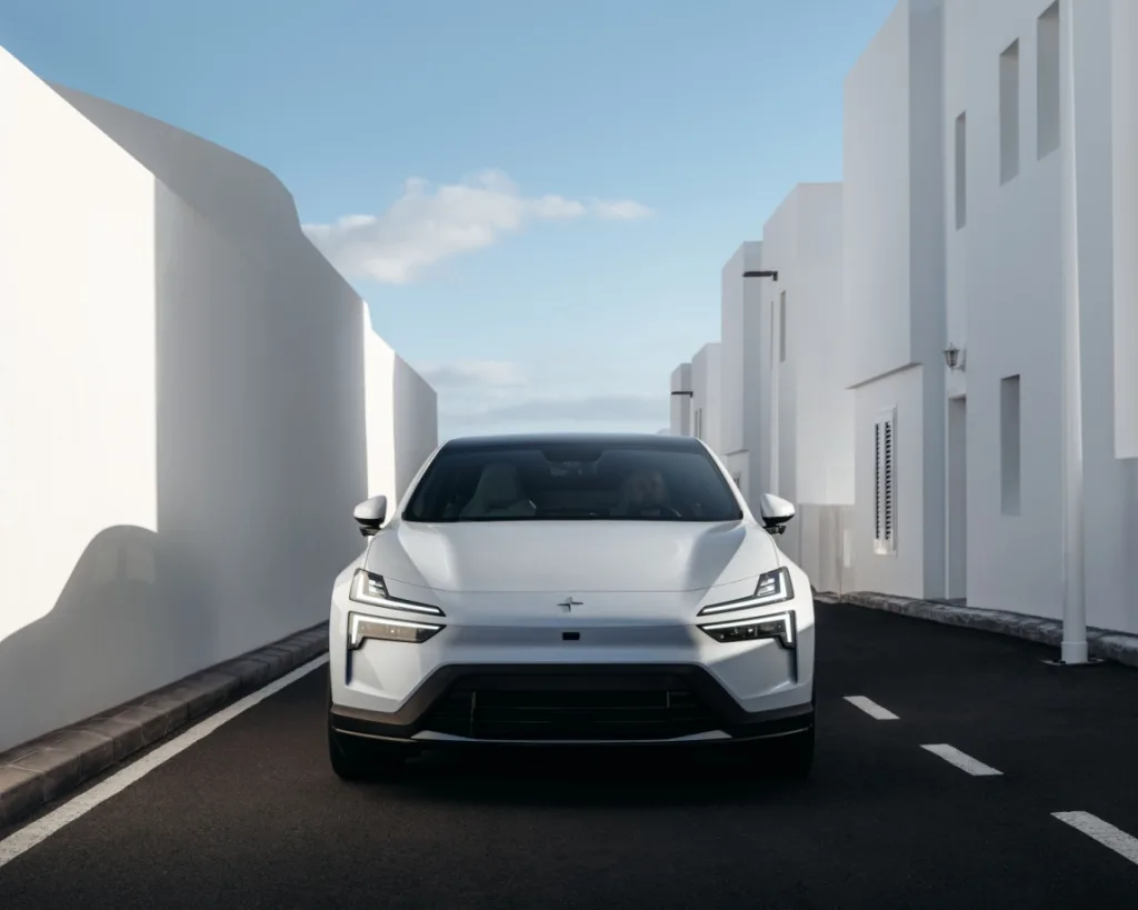 폴스타 4 쿠페, Latest Polestar 4 coupé available for order – raises the bar on driving dynamics and sustainability