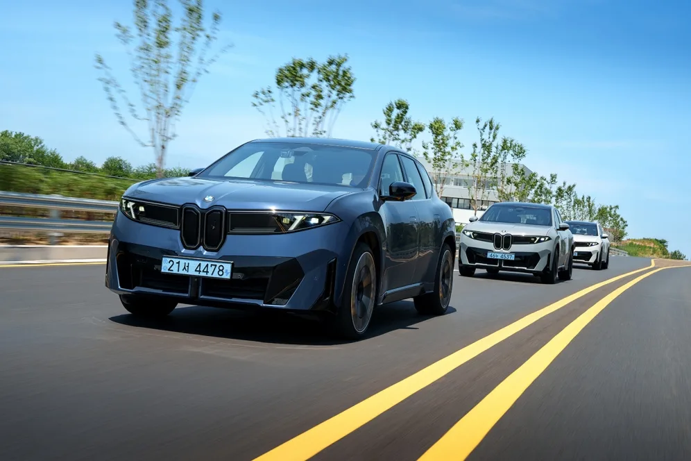 사진3 BMW 코리아 차세대 프리미엄 순수전기 SAV 더 뉴 BMW iX3 국내 공식 출시 https://mobilityground.com/wp-content/uploads/2026/06/사진6-BMW-코리아-차세대-프리미엄-순수전기-SAV-더-뉴-BMW-iX3-국내-공식-출시.webp