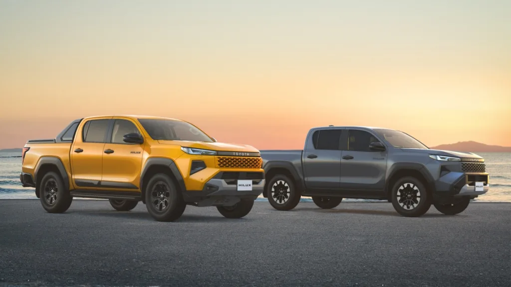 토요타 하이럭스, Toyota Launches New Hilux in Japan
