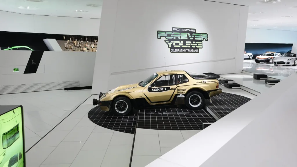 포르쉐 박물관 특별 전시, Porsche honours 50 years of Transaxle
