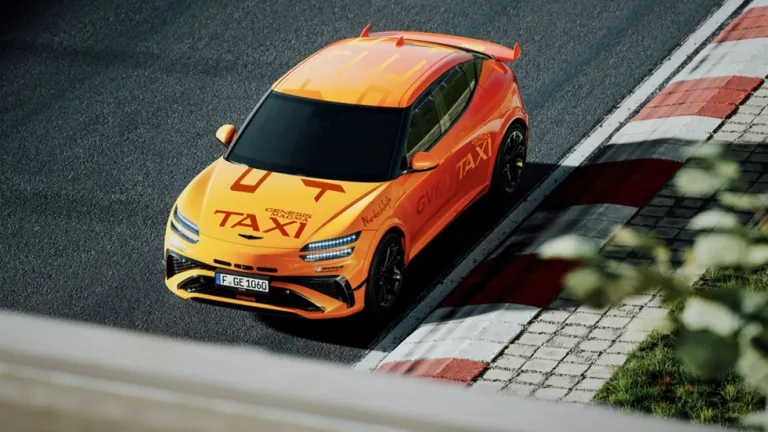 제네시스 GV60 마그마, Genesis GV60 MAGMA BRINGS ELECTRIFYING PERFORMANCE TO GENESIS TRACK TAXI PROGRAMME