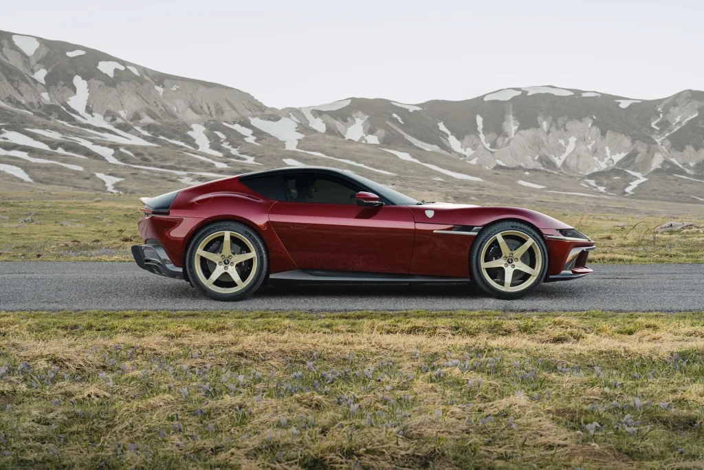 페라리 12 칠린드리 마뉴알레 공개, 진짜 수동변속기 달았다 6 KNBLY4 Ferrari 10 MOD 1920x0 6TEU7R X30X42 https://mobilityground.com/wp-content/uploads/2026/07/VWB3SW_Ferrari_9_MOD-1920x0_425UKC_XLKLR5.webp