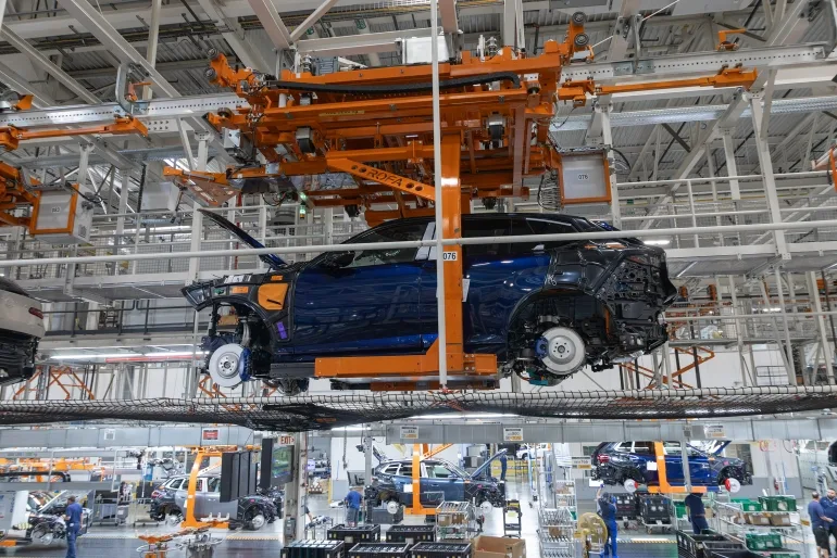 BMW Group Completes $1.7 Billion U.S. Investment and Premieres New BMW X5 at “Home of X” Event in Spartanburg, SC