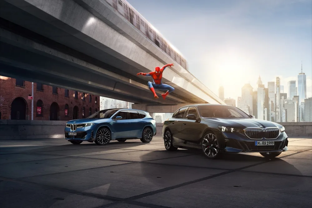 P90651332 highRes bmw brings the neue https://mobilityground.com/wp-content/uploads/2026/07/P90651331_highRes_bmw-brings-the-neue-.webp