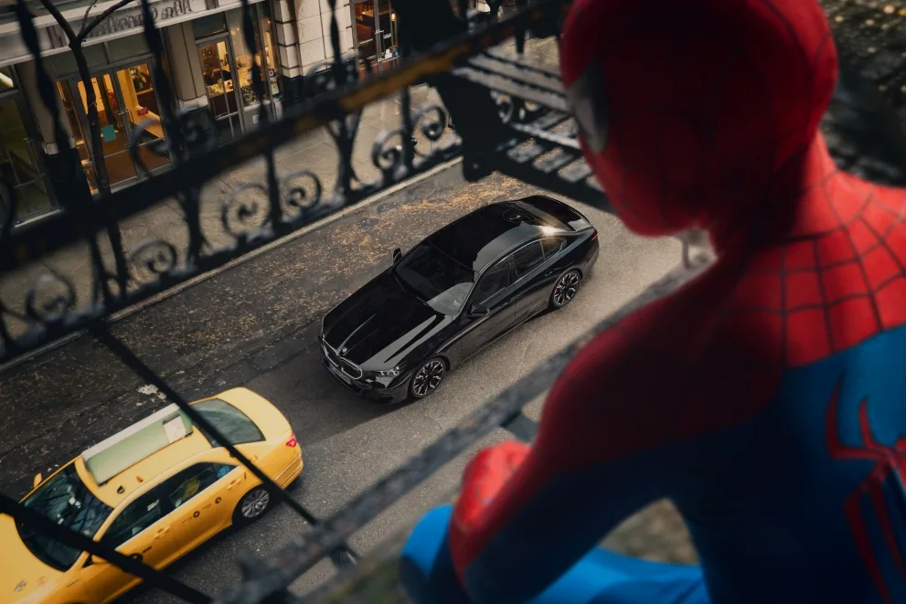 P90651334 highRes bmw brings the neue https://mobilityground.com/wp-content/uploads/2026/07/P90651331_highRes_bmw-brings-the-neue-.webp