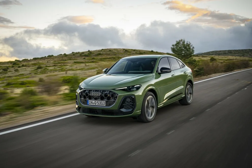 사진 2 아우디 Q5 스포트백 https://mobilityground.com/wp-content/uploads/2026/07/사진-1_아우디-Q5.webp