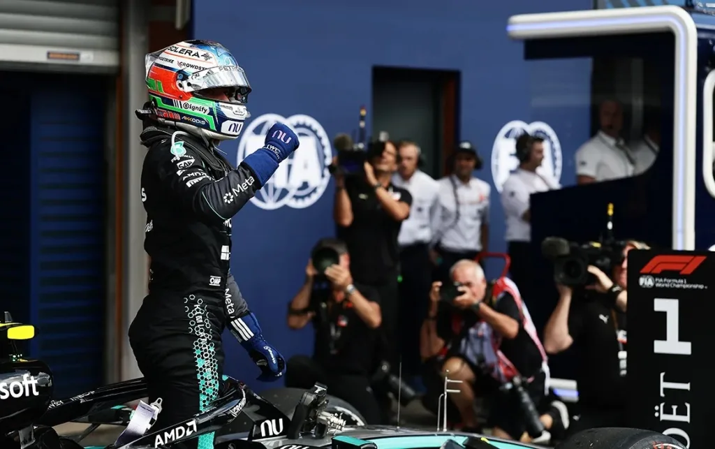 키미 안토넬리, 벨기에 그랑프리 우승으로 시즌 6승 달성 2 사진3 메르세데스 AMG 페트로나스 F1팀 벨기에 그랑프리에서 키미 안토넬리 우승으로 다시 한번 포디움 최상단에 올라 https://mobilityground.com/wp-content/uploads/2026/07/사진1-메르세데스-AMG-페트로나스-F1팀-벨기에-그랑프리에서-키미-안토넬리-우승으로-다시-한번-포디움-최상단에-올라.webp