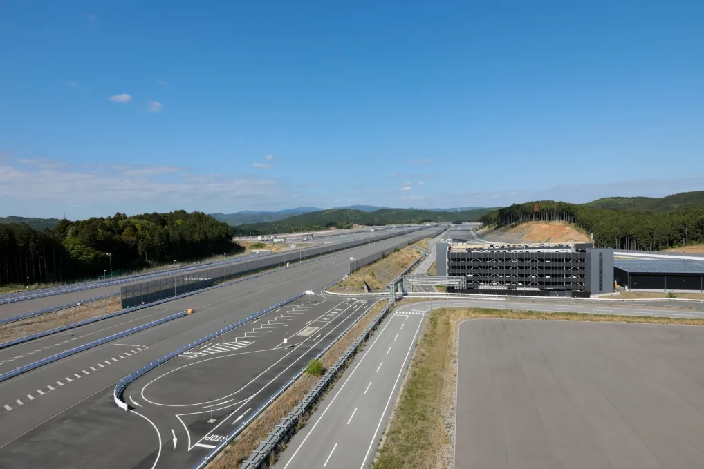 Inside TTC-S, the Test Track Where Toyota "Drives, Breaks, Fixes" Cars 2 토요타 테크니컬 센터 시모야마_Toyota Showcases End-to-End Vehicle Development at Technical Center in Japan (27)