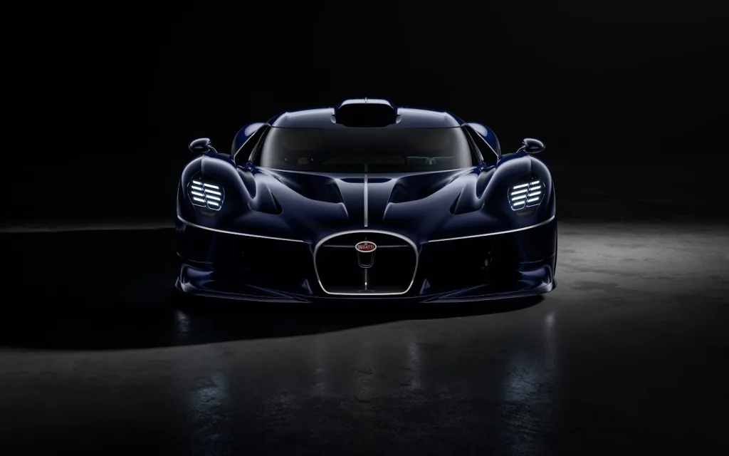 부가티 데스트리어 공개, "50년 뒤에도 콩쿠르 잔디밭에 서 있을 차" 2 02 BUGATTI Solitaire Destrier https://mobilityground.com/wp-content/uploads/2026/08/01-BUGATTI-Solitaire-Destrier.webp