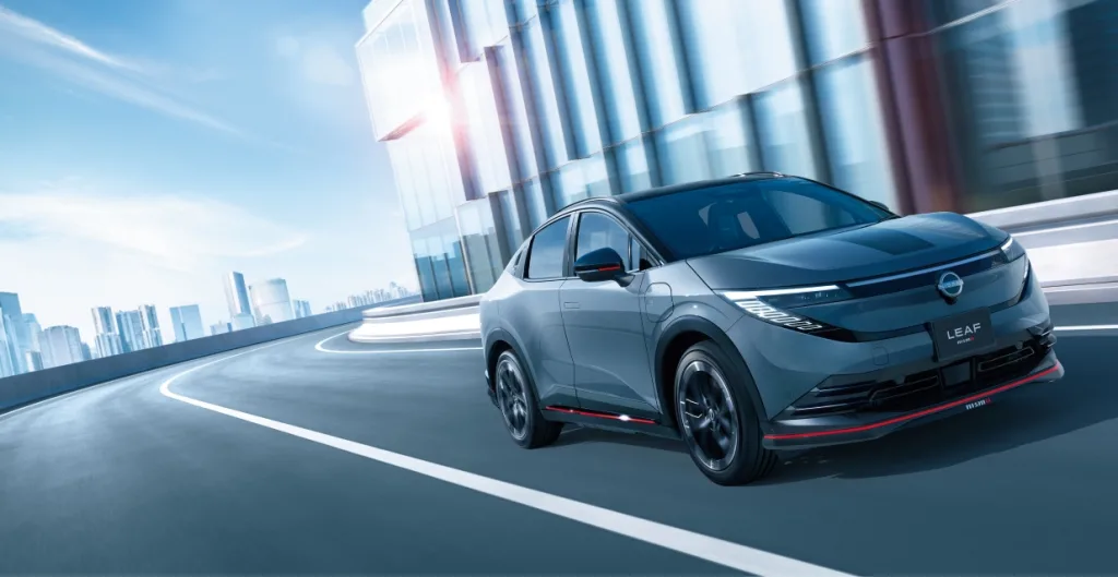 닛산 리프 니스모, Nissan LEAF NISMO launched in Japan
