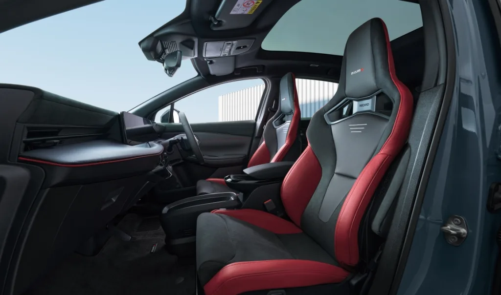 닛산 리프 니스모, Nissan LEAF NISMO launched in Japan