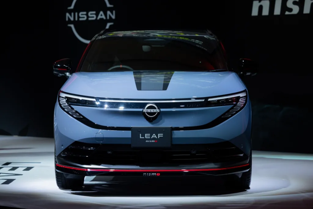 닛산 리프가 니스모를 입었다, 미쉐린 타이어에 레카로 시트까지 5 5494 NISSAN NISMO https://mobilityground.com/wp-content/uploads/2026/08/260722-01_LEAF_NISMO_02.webp