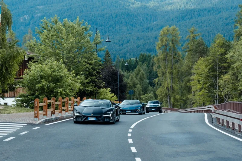 Lamborghini Takes Its Showroom to the Mediterranean This Summer 3 람보르기니, Automobili Lamborghini in Southern Europe’s most exclusive summer destinations