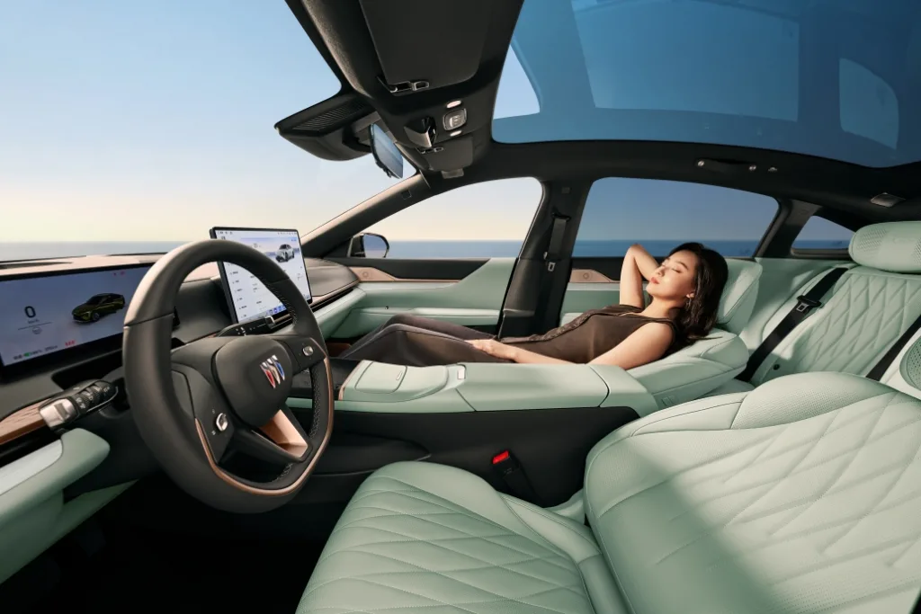 Buick Opens Pre-Sales for All-Electric ELECTRA L7 in China 3 뷰익 일렉트라 L7, Buick ELECTRA L7 Electric Sedan Available for Pre-sale In China