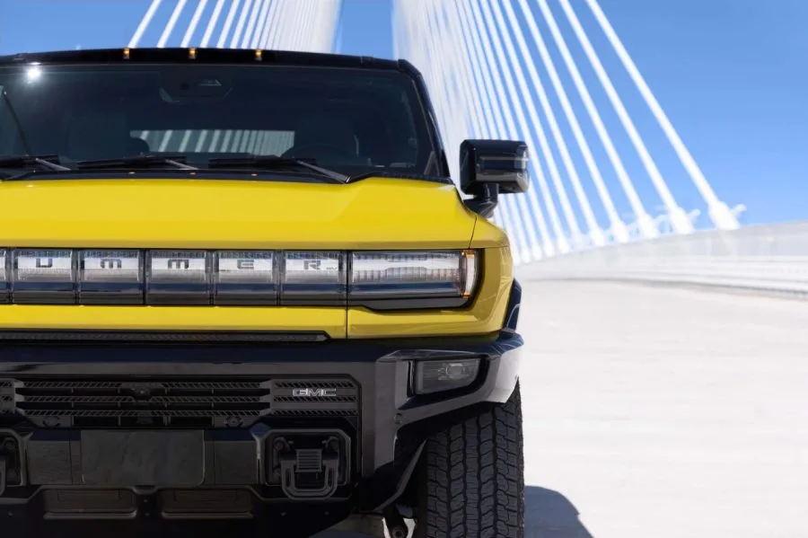 GMC Marks HUMMER's 25th Anniversary With Limited-Edition ICON | 25 1 GMC 허머 EV, GMC celebrates 25 years of HUMMER nameplate with limited-run HUMMER EV ICON | 25