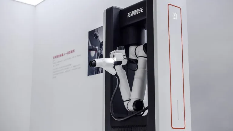 지리자동차 지리 스마트 차징 공개, Geely Auto Group Introduces Ultra-Fast AI-Powered Geely Smart Charging