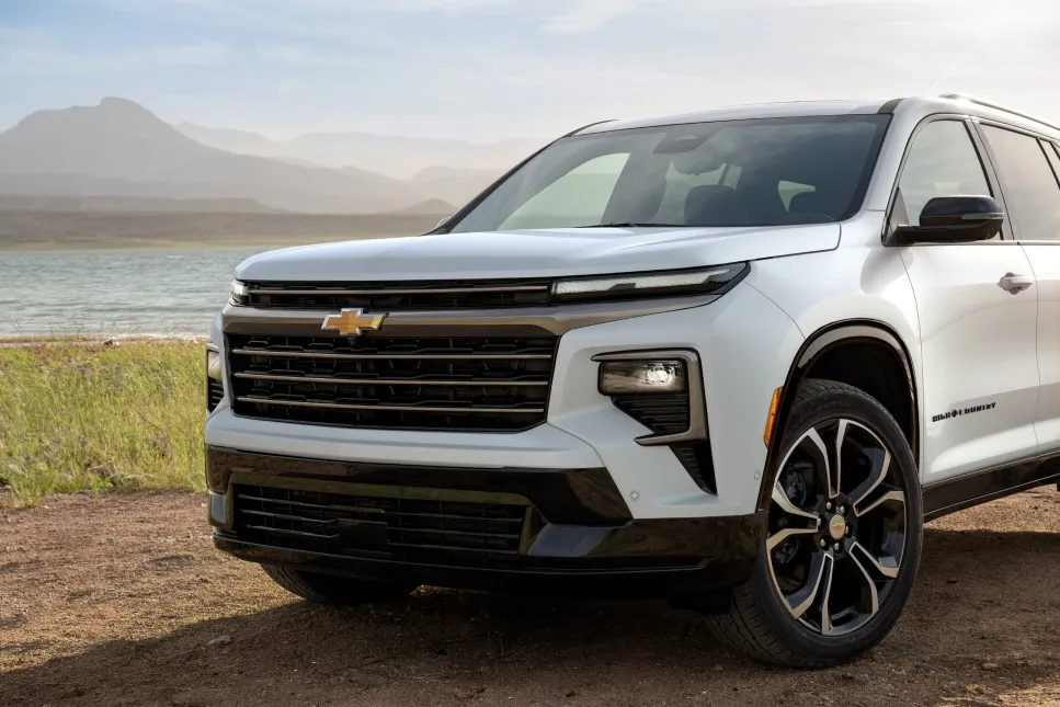 쉐보레 트래버스, Chevrolet evolves High Country trim, starting with 2027 Traverse