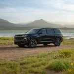 쉐보레 트래버스, Chevrolet evolves High Country trim, starting with 2027 Traverse