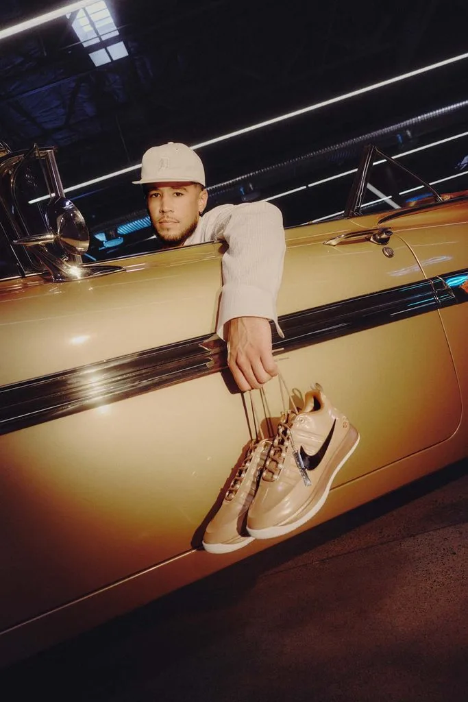 260806 Chevy x Nike Devin Booker Inside 0577 https://mobilityground.com/wp-content/uploads/2026/09/Chevrolet-Nike-Devin-Booker_Product_0051-scaled.webp