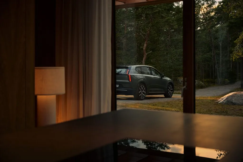 Volvo Reveals Its Largest-Ever Product Offensive: 13 New EVs 1 EX60 https://mobilityground.com/wp-content/uploads/2026/09/EX60.webp