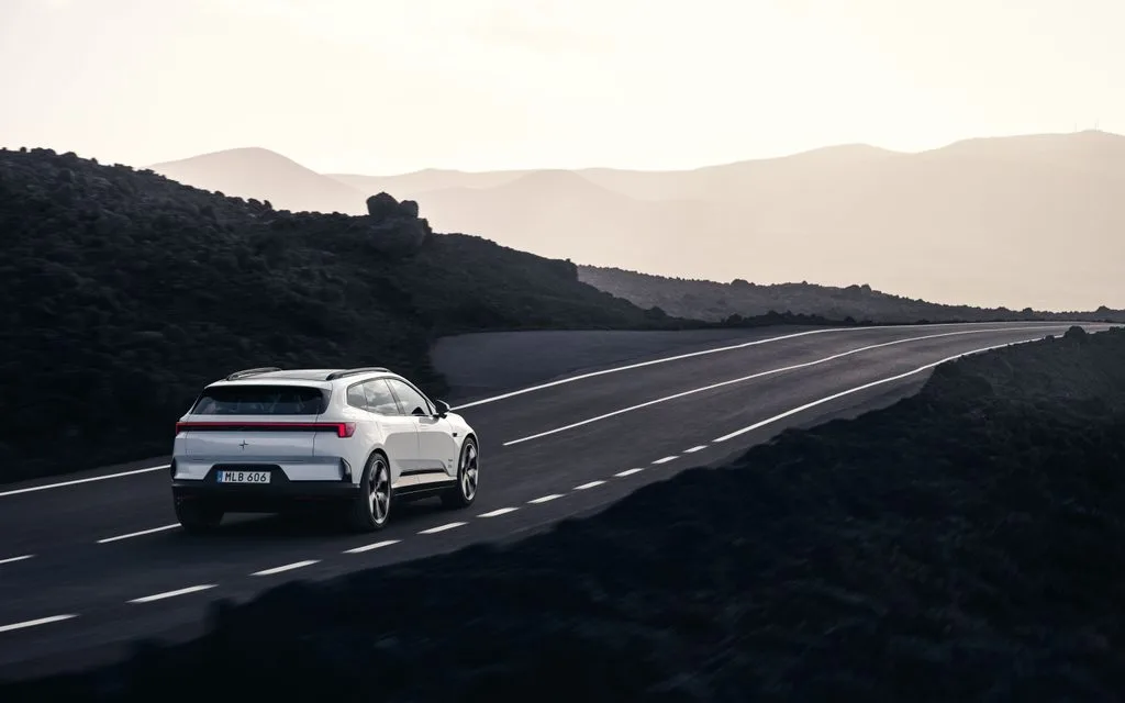 폴스타, 폴스타 4 SUV 공개…부산 공장서 2026년 2분기 생산 시작 8 Original 5832 20polestar 260125 0800 v003 https://mobilityground.com/wp-content/uploads/2026/09/Original-5838-26polestar-260126-2291-v005.webp
