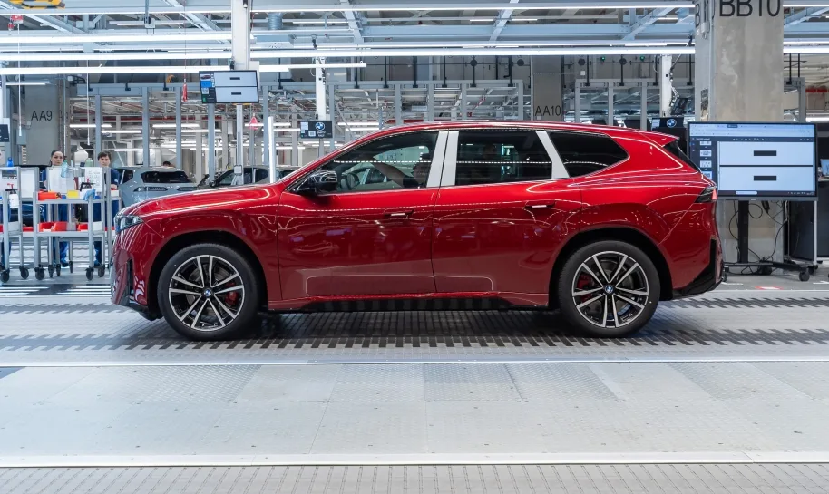 BMW's Debrecen Plant Builds Its 50,000th iX3 in Months 3 bmw ix3, Ramp-up in record time: BMW Group Plant Debrecen produces 50,000th BMW iX3
